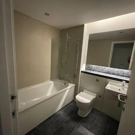 Simply Stunning Jacuzzi Panoramic View * Birmingham